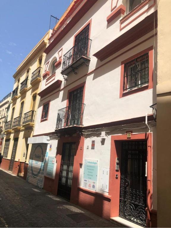 Rentalsevilla Nepal * Séville
